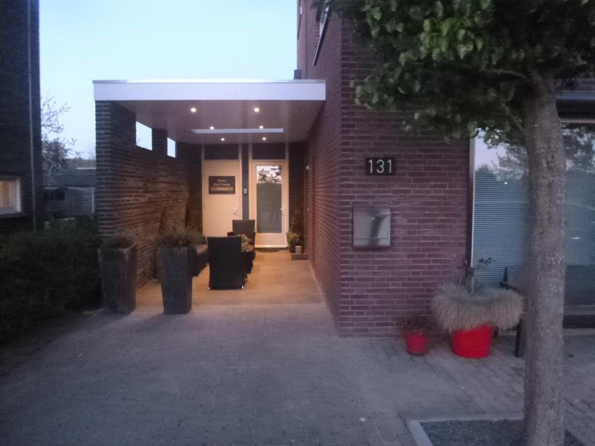 Elvis Presley Private Studio With Kitchen And Airconditioning Goes Eksteriør bilde